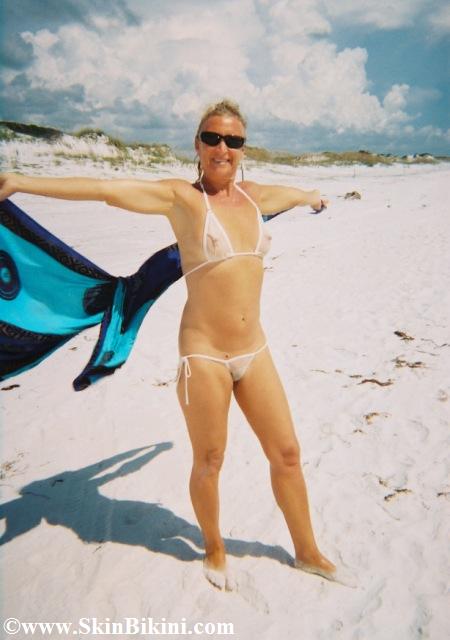 Linda in micro skin bikini